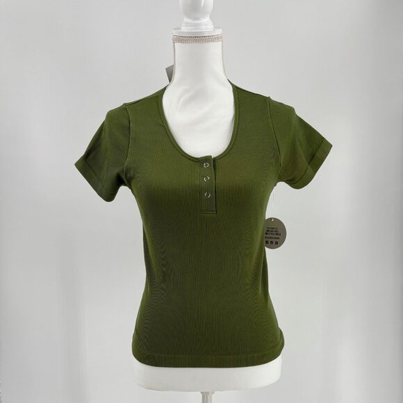 NWT Ribbed Olive Green Short Sleeve Henley Top By Forever 21 Junior Size L - Picture 1 of 7